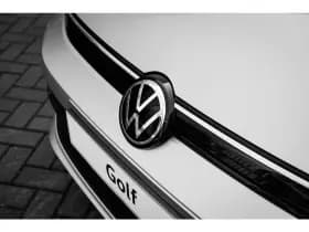 Volkswagen Golf thumbnail 30