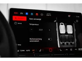 Volkswagen Golf thumbnail 39