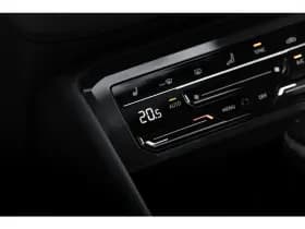 Volkswagen Tiguan thumbnail 21