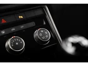 Volkswagen T-Roc thumbnail 19