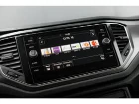 Volkswagen T-Roc thumbnail 21