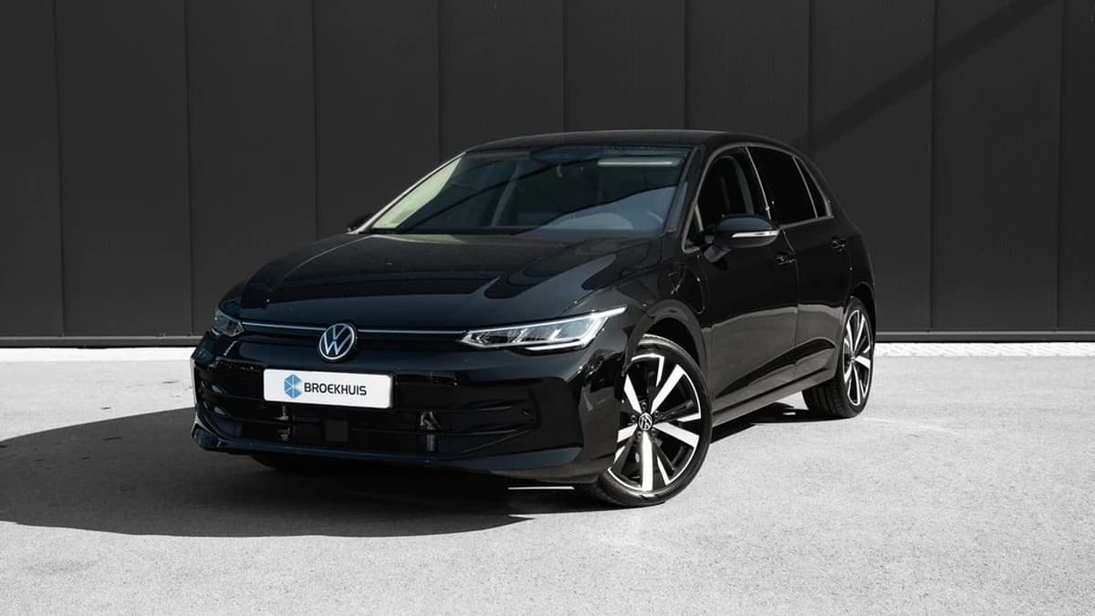 Volkswagen Golf — foto 1