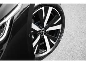 Volkswagen Golf thumbnail 5