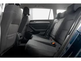 Volkswagen Passat thumbnail 11