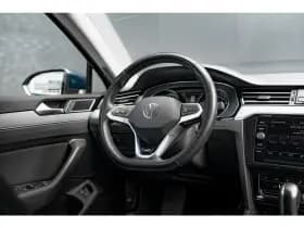 Volkswagen Passat thumbnail 13