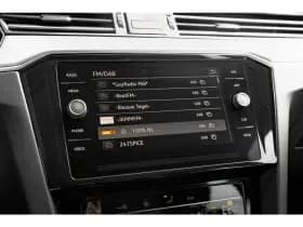 Volkswagen Passat thumbnail 22
