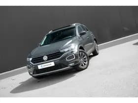 Volkswagen T-Roc thumbnail 2
