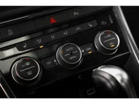 Volkswagen T-Roc thumbnail 18