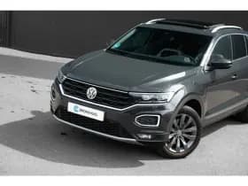 Volkswagen T-Roc thumbnail 3