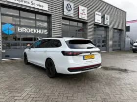 Volkswagen Passat thumbnail 13
