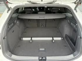 Volkswagen Passat thumbnail 19