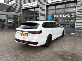 Volkswagen Passat thumbnail 3