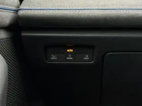 Volkswagen Passat thumbnail 27