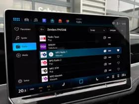 Volkswagen Passat thumbnail 39