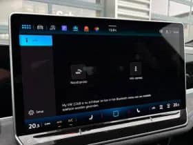 Volkswagen Passat thumbnail 43