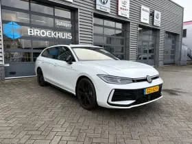 Volkswagen Passat thumbnail 8