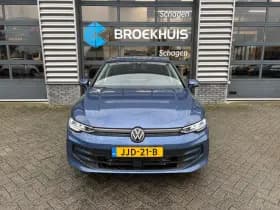 Volkswagen Golf thumbnail 2