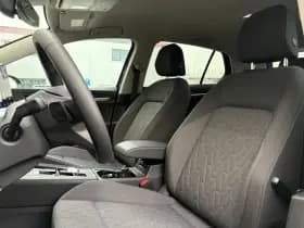Volkswagen Golf thumbnail 13