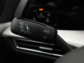 Volkswagen Golf thumbnail 20