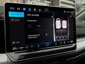 Volkswagen Golf thumbnail 39