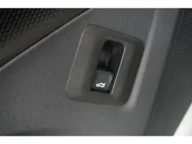Volkswagen Tiguan thumbnail 18
