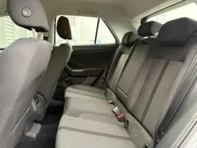 Volkswagen T-Roc thumbnail 28