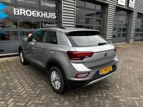 Volkswagen T-Roc thumbnail 9