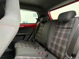 Volkswagen Up! thumbnail 15