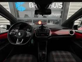 Volkswagen Up! thumbnail 19