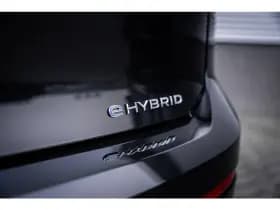 Volkswagen Golf thumbnail 15