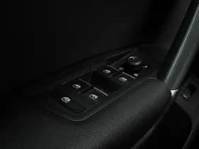 Volkswagen Tiguan thumbnail 23