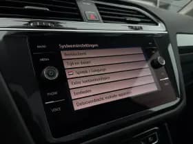 Volkswagen Tiguan thumbnail 35