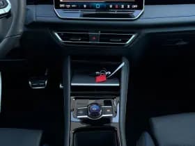 Volkswagen Tiguan thumbnail 15