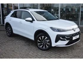 Volkswagen T-Roc thumbnail 2