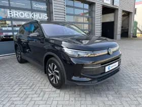 Volkswagen Tiguan thumbnail 4