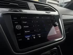 Volkswagen Tiguan thumbnail 38