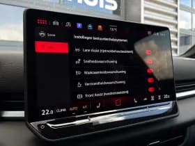 Volkswagen T-Roc thumbnail 23