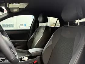 Volkswagen T-Roc thumbnail 10