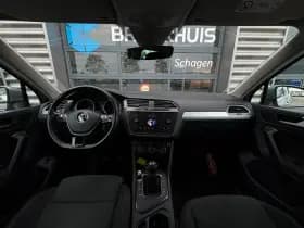 Volkswagen Tiguan thumbnail 11