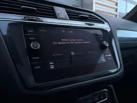 Volkswagen Tiguan thumbnail 35