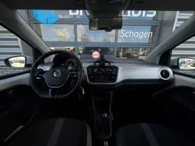 Volkswagen Up! thumbnail 11
