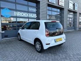 Volkswagen Up! thumbnail 9
