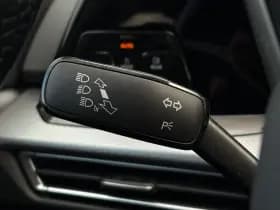 Volkswagen Golf thumbnail 15