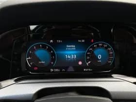 Volkswagen Golf thumbnail 17