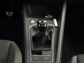 Volkswagen Golf thumbnail 18