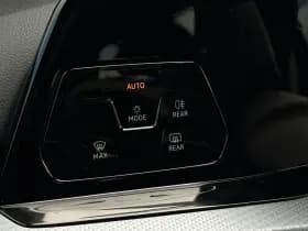 Volkswagen Golf thumbnail 20