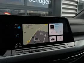 Volkswagen Golf thumbnail 21