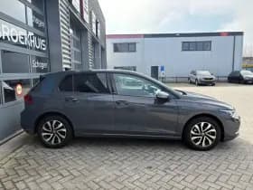 Volkswagen Golf thumbnail 6