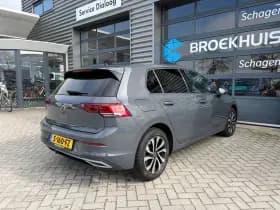 Volkswagen Golf thumbnail 9