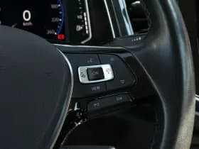 Volkswagen T-Roc thumbnail 15